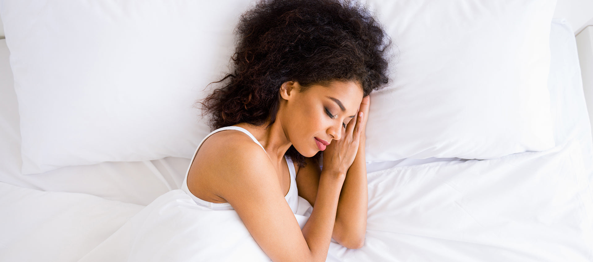 Effective tips to sleep with curly hair