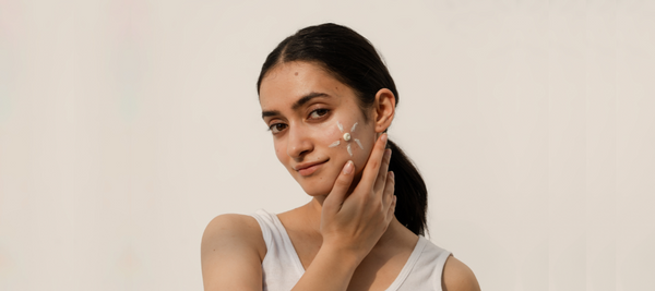 Mineral vs Chemical Sunscreen - The Right One For Your Skin