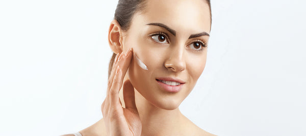 6 Expert Tips To Keep Your Skin Hydrated