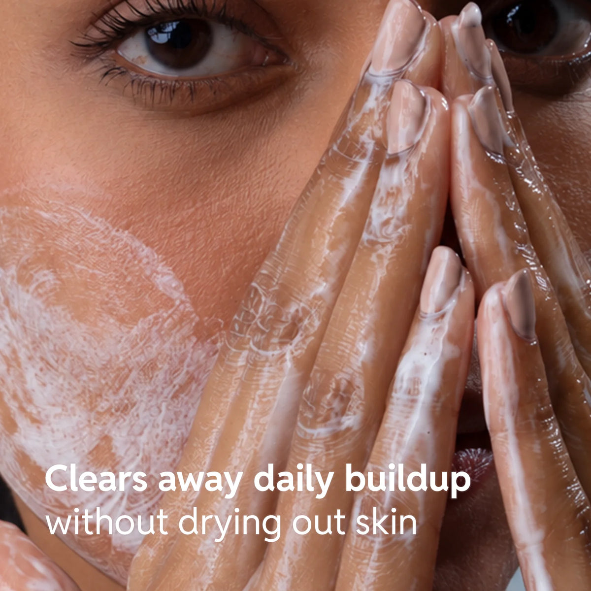 Hydrating & Soothing Gentle Cleanser Mini